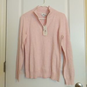 Vineyaed vines pullover sweater